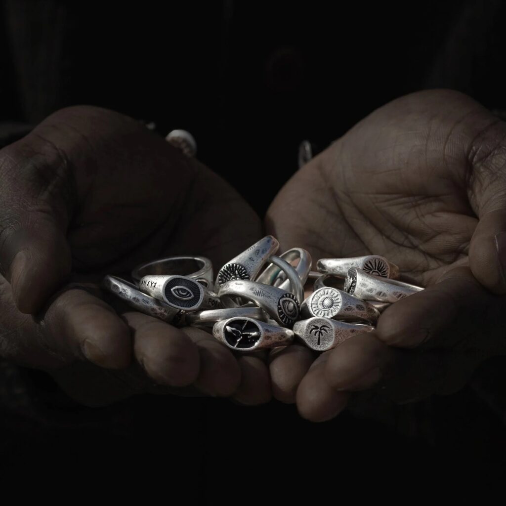 Signet rings