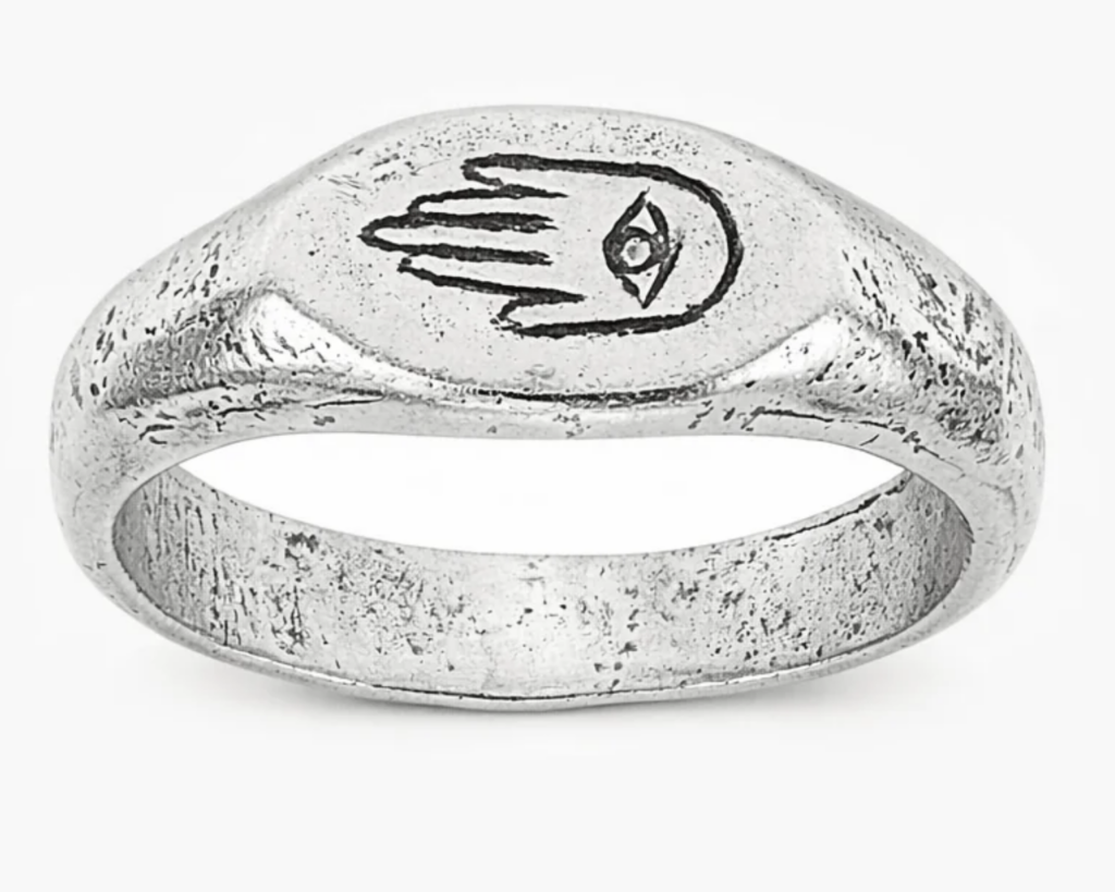 Signet ring